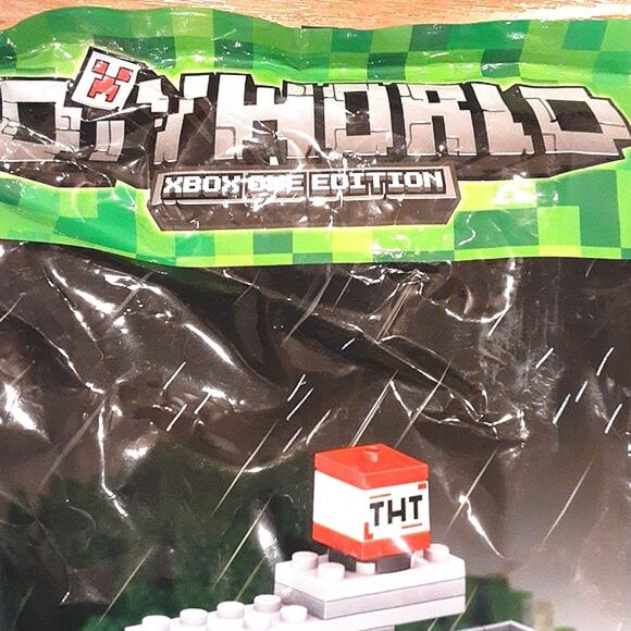 DIY World Xbox One Edition Building Bricks Set TM7432 NEW SEALED Jiqile Bricks - Picture 6 of 8